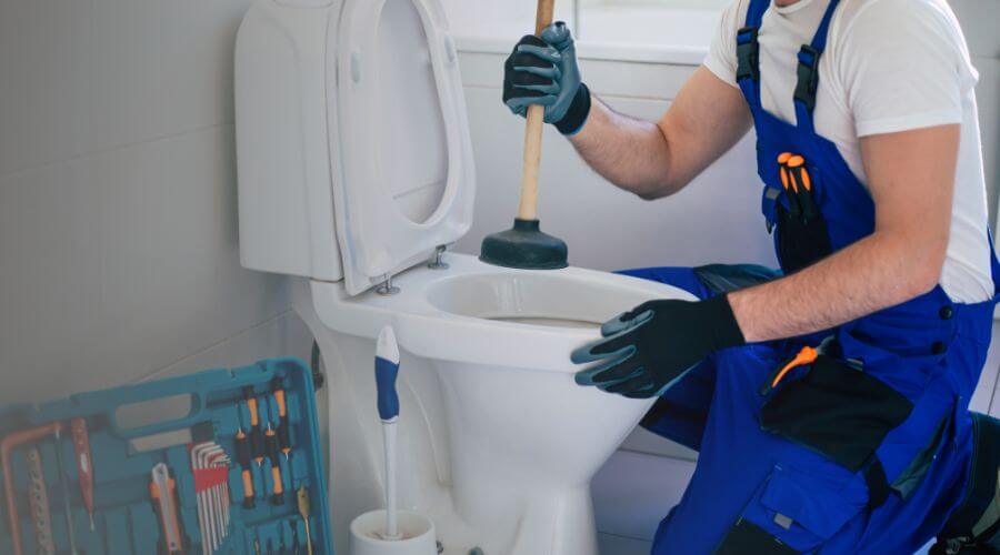 Expert burst pipe repair services in Blissfield, MI